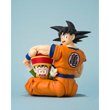 Load image into Gallery viewer, S.H.Figuarts SON GOKU & SON GOHAN -KID- & KINTOUN -Exclusive Edition Maple and Mangoes