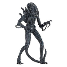 Load image into Gallery viewer, Aliens 7" Scale Figures - Ultimate Alien Warrior (Blue) Maple and Mangoes