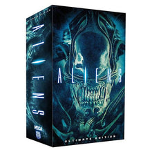 Load image into Gallery viewer, Aliens 7" Scale Figures - Ultimate Alien Warrior (Blue) Maple and Mangoes