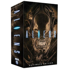 Load image into Gallery viewer, Aliens 7" Scale Figures - Ultimate Alien Warrior (Brown) Maple and Mangoes
