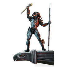 Load image into Gallery viewer, Poster Series Figures - Predator 2 - 7" Scale City Hunter Maple and Mangoes