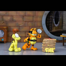Load image into Gallery viewer, NECA TMNT 7" Scale Figures - Archie Comics x Garfield - Ultimate Garfello w/ Odie Maple and Mangoes