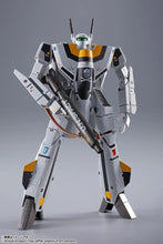 Load image into Gallery viewer, DX CHOGOKIN VF-1S Valkyrie Roy Focker Special Revival Ver. Maple and Mangoes