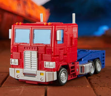 Load image into Gallery viewer, Transformers Studio Series Commander Class The Transformers: The Movie 86-31 Optimus Prime Maple and Mangoes