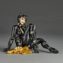 Load image into Gallery viewer, Kaiyodo Revoltech Amazing Yamaguchi Action Figure - Catwoman "Batman: Arkham Knight" Maple and Mangoes