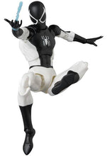 Load image into Gallery viewer, MAFEX No.303 MAFEX VENOM 2099 Action Figure Maple and Mangoes