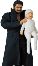 Load image into Gallery viewer, MAFEX William Billy Butcher (Reissue) The Boys Maple and Mangoes