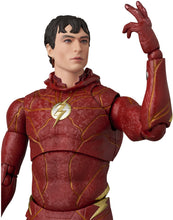 Load image into Gallery viewer, MAFEX The Flash (The Flash) Maple and Mangoes