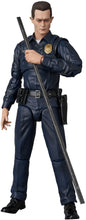 Load image into Gallery viewer, MAFEX Terminator 2 Judgement Day T-1000 (Pre-order)*