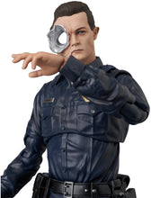 Load image into Gallery viewer, MAFEX Terminator 2 Judgement Day T-1000 (Pre-order)*