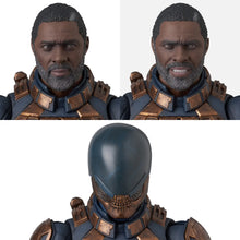 Load image into Gallery viewer, MAFEX Bloodsport Maple and Mangoes