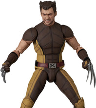 Load image into Gallery viewer, MAFEX Wolverine Brown Ver. (Deadpool & Wolverine) Maple and Mangoes