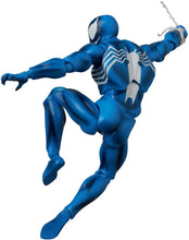 Load image into Gallery viewer, MAFEX Venom (Comic Blue Ver.) Maple and Mangoes