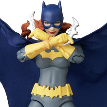 Load image into Gallery viewer, Medicom Toy — MAFEX: BATMAN: HUSH - Batgirl (Recollection Ver. / No.334) Maple and Mangoes