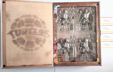 Load image into Gallery viewer, BST AXN Best Action Figures - TMNT - 5" Turtles Battle Damage 4-Pack