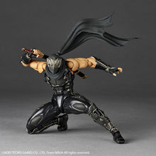 Load image into Gallery viewer, Revoltech Amazing Yamaguchi Ryu Hayabusa Ninja Gaiden 2 Action Figure Maple and Mangoes