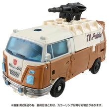 Load image into Gallery viewer, Transformers: Rise of the Beasts BD-05 Deluxe Class Wheeljack Maple and Mangoes