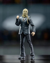 Load image into Gallery viewer, DC Multiverse Batman Begins Scarecrow Platinum Maple and Mangoes
