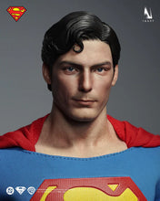 Load image into Gallery viewer, INART Superman (1978) 1/6 Collectible Figure Standard Edition Maple and Mangoes
