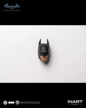 Load image into Gallery viewer, INART Action Batman: Arkham Origins (Battle Damaged Version) Maple and Mangoes
