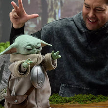 Load image into Gallery viewer, Star Wars Figues - The Mandalorian &amp; Grogu - 1:1 Scale Ultimate Grogu CE (Plus)  Maple and Mangoes
