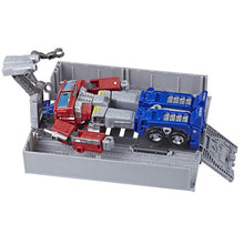 Load image into Gallery viewer, Transformers Generations War for Cybertron Earthrise Leader Class Optimus Prime Maple and Mangoes
