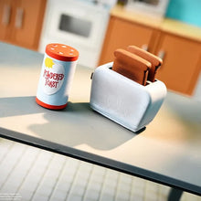 Load image into Gallery viewer, The Ren &amp; Stimpy Show 7" Scale Figures - Ultimate Powdered Toast Man Maple and Mangoes
