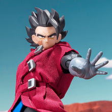 Load image into Gallery viewer, S.H.Figuarts Giblet Dragon Ball Legends 7th Anniversary Action Figure Exclusive Maple and Mangoes
