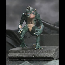 Load image into Gallery viewer, Predator Badlands 7" Scale Figures - Ultimate Thia &amp; Bud Maple and Mangoes
