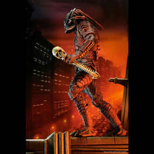Load image into Gallery viewer, Poster Series Figures - Predator 2 - 7" Scale City Hunter Maple and Mangoes
