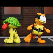 Load image into Gallery viewer, NECA TMNT 7&quot; Scale Figures - Archie Comics x Garfield - Ultimate Garfello w/ Odie Maple and Mangoes
