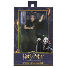 Load image into Gallery viewer, Harry Potter 7" Scale Figures - Legacy Collection - Voldemort Maple and Mangoes
