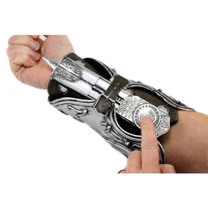 Assassin's Creed 2 Roleplay - The Hidden Blade Of Ezio Auditore (Gauntlet Replica) Maple and Mangoes