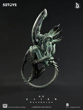 Load image into Gallery viewer, Alien: Xenomorph (Special Edition) - Figlite Action Figure [52Toys] (Pre-order)*
