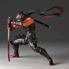 Load image into Gallery viewer, Amazing Yamaguchi / Revoltech: NINJA GAIDEN 3 Razor’s Edge - Ryu Hayabusa (Fierce Battle Ver.) (Limited Edition) [Kaiyodo] Maple and Mangoes
