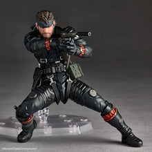 Load image into Gallery viewer, Amazing Yamaguchi/Revoltech: METAL GEAR SOLID Delta / Snake Eater - Naked Snake (Sneaking Suit Ver.) (Limited + Bonus) [Kaiyodo]Maple and Mangoes
