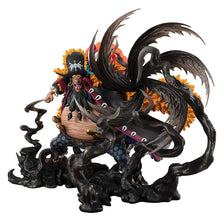 Load image into Gallery viewer, One Piece Marshall D. Teach Kurouzu FiguartsZERO Extra Battle Statue maple and Mangoes
