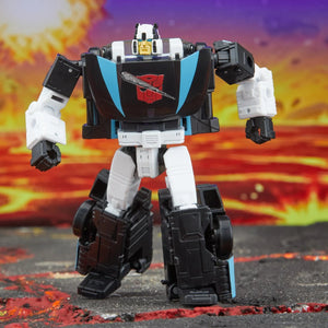 Transformers Legacy United Deluxe Armada Wheeljack Maple and Mangoes