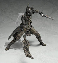 Load image into Gallery viewer, Figma 367-DX: Bloodborne - Hunter (The Old Hunters Edition) (Reissue) [Max Factory] Maple and Mangoes
