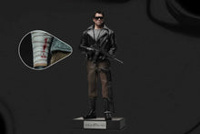 Load image into Gallery viewer, The Terminator: T-800 1/6 Collectible Figure (Pre-order)*
