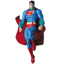 Load image into Gallery viewer, MAFEX (No.117): Batman - Superman (Hush Ver.) - Renewal Ver. [Medicom Toy] Maple and Mangoes
