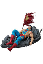 Load image into Gallery viewer, MAFEX (No.324): DC Comics - Superman (The Death of Superman Ver.) [Medicom Toy] Maple and Mangoes
