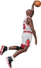 Load image into Gallery viewer, MAFEX Michael Jordan (Chicago Bulls Home) Maple and Mangoes
