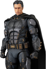Load image into Gallery viewer, MAFEX Batman Tactical Suit (Zack Snyder&#39;s Justice League Ver.) Maple and Mangoes
