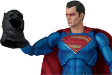 Load image into Gallery viewer, MAFEX Knightmare Superman (Zack Snyder&#39;s Justice League Ver.)Maple and Mangoes
