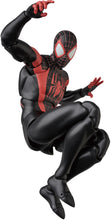 Load image into Gallery viewer, MAFEX Spider-Man Miles Morales (Comic Renewal Ver.) Maple and Mangoes

