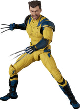 Load image into Gallery viewer, MAFEX WOLVERINE (Deadpool &amp; Wolverine Ver.) Maple and Mangoes
