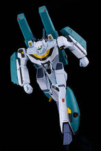 Load image into Gallery viewer, PLAMAX 1/72: Macross - VF-1S Super Valkyrie Battroid Roy Focker Special Ver. (Plastic Model) [Max Factory] Maple and Mangoes
