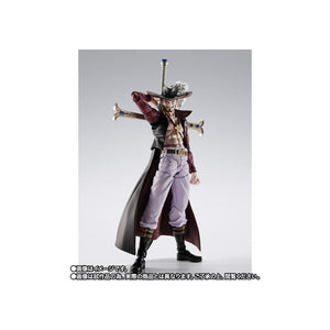 S.H.Figuarts Dracule Mihawk -Hawk Eyes- ONE PIECE Action Figure Exclusive (Pre-order)*