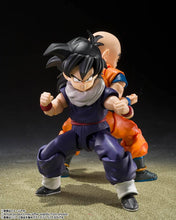 Load image into Gallery viewer, S.H.FIGUARTS: Dragon Ball Z - Son Gohan Z-FIGHTERS Ver. (First Press Bonus) [Bandai Spirits] Maple and Mangoes
